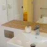 Flores Terrace Apartment *