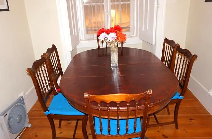 Flores Terrace דירה *