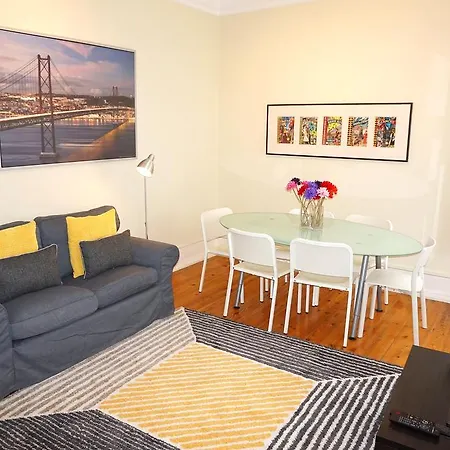 Apartment Flores Terrace Lisbon