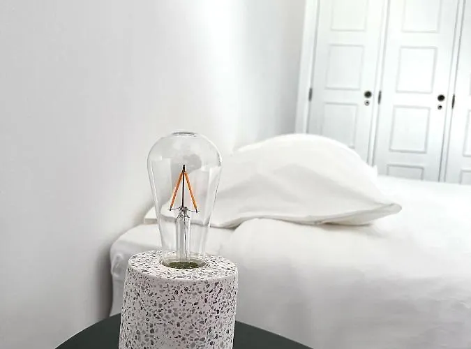 Flores Terrace 아파트