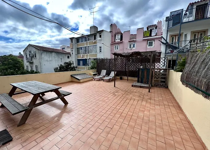 Flores Terrace Lisboa