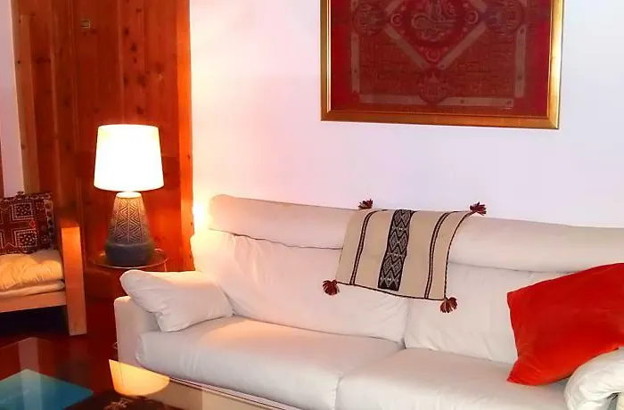 Flores Terrace