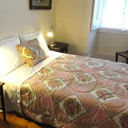 Flores Terrace * Lisboa